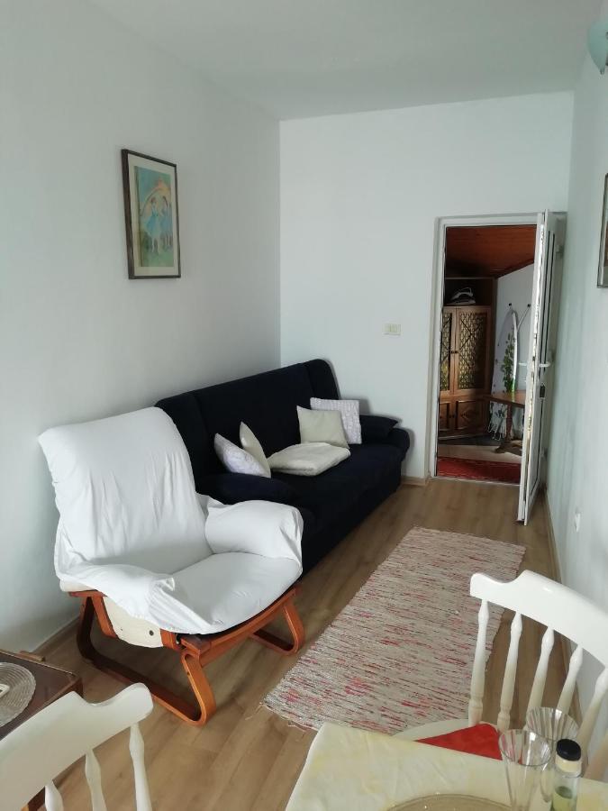 Apartman Zana Vodice Zewnętrze zdjęcie